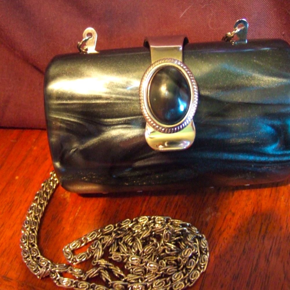 STEPHANIE ACRYLIC MARBLELIZED IRIDESCENT GRAY LUSTER CROSSBODY CLUTCH